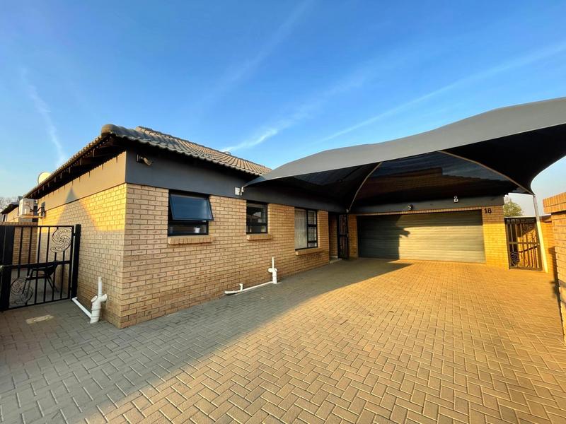 To Let 3 Bedroom Property for Rent in Baillie Park North West